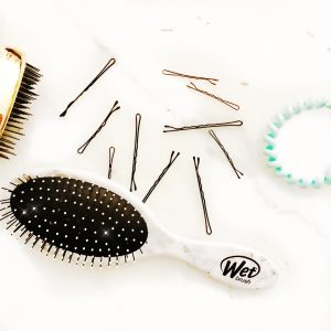 Wet Brush Flat Lay