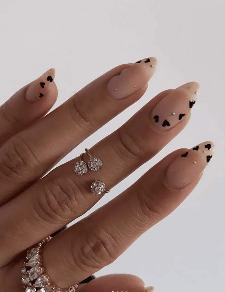30+ Valentine's Day Nail Designs To Fall Crazy In Love With - Haul of Fame