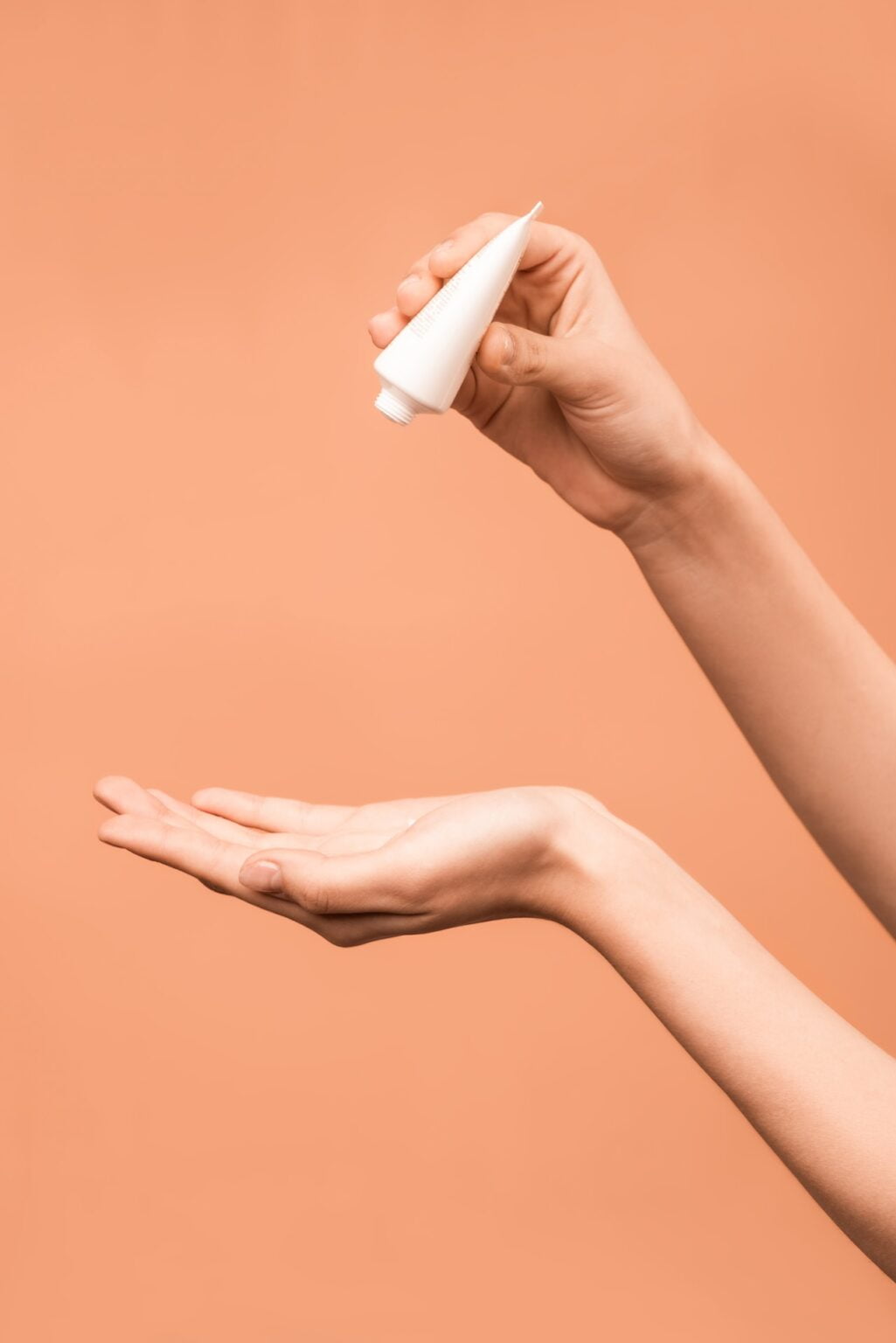 9 Best Korean Sunscreens For Oily Skin 2023 (That We Are Obsessed With
