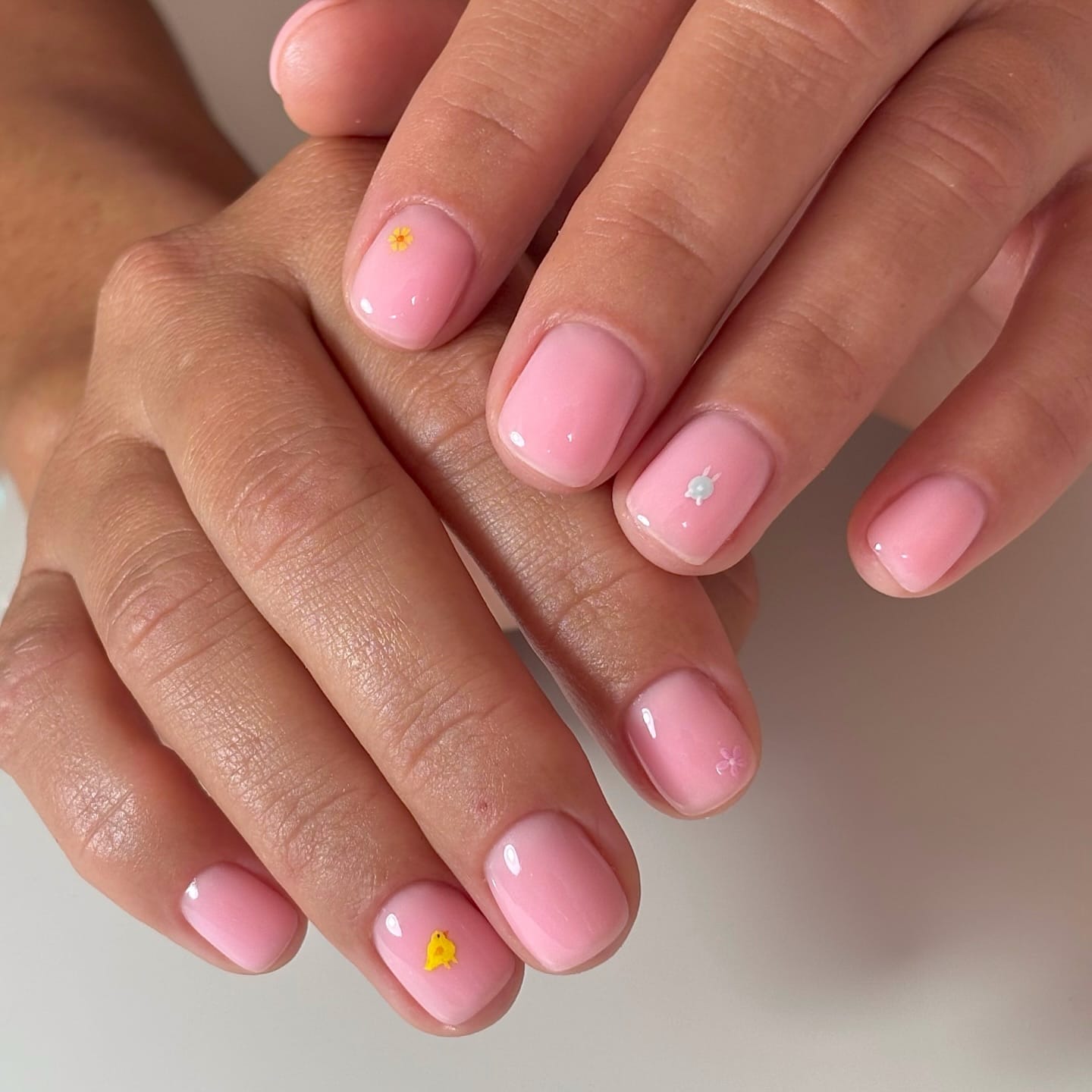 Easter Nails - Mini Chick Accent Nails