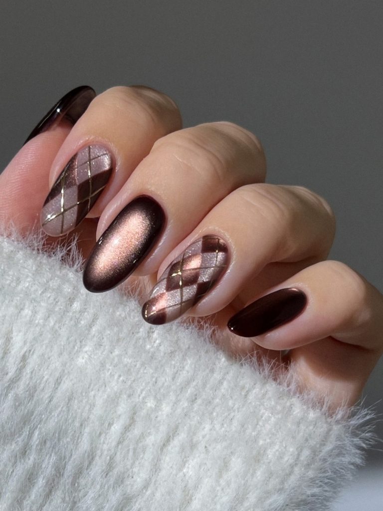 Winter nail art with chocolate argyle and cat-eye shine